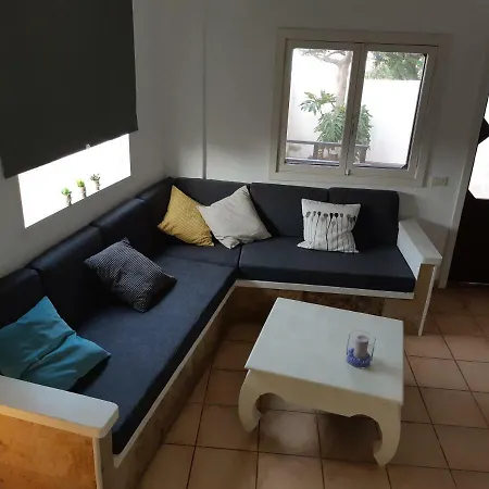 Apartment Tilama *